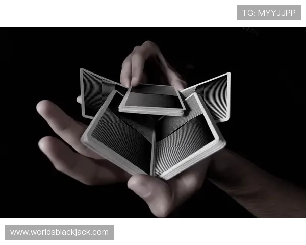 21点扑克牌特效的制作流程与实现方法详尽解析